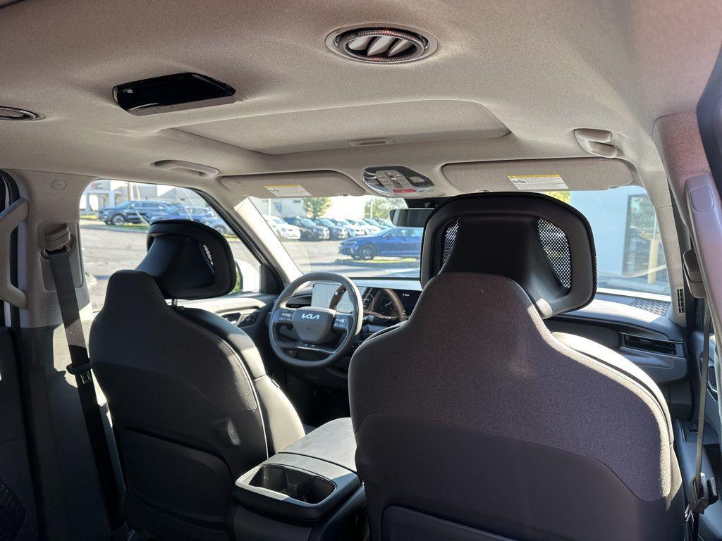 new 2026 Kia EV9 car, priced at $53,530