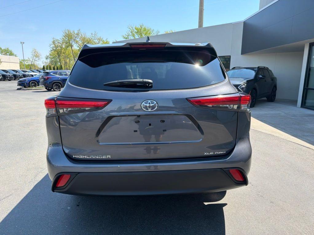 used 2023 Toyota Highlander car, priced at $39,570