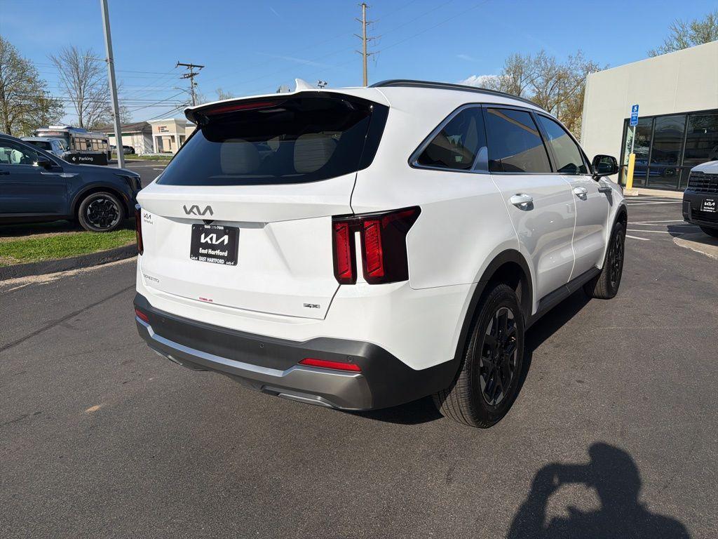 used 2025 Kia Sorento car, priced at $34,950