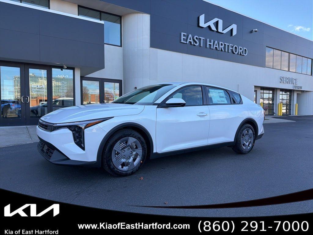 new 2025 Kia K4 car, priced at $22,069