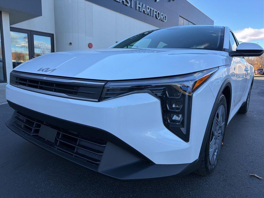 new 2025 Kia K4 car, priced at $22,069