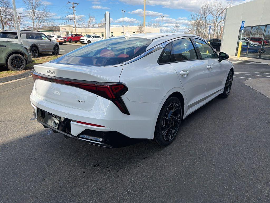 new 2026 Kia K5 car, priced at $30,121