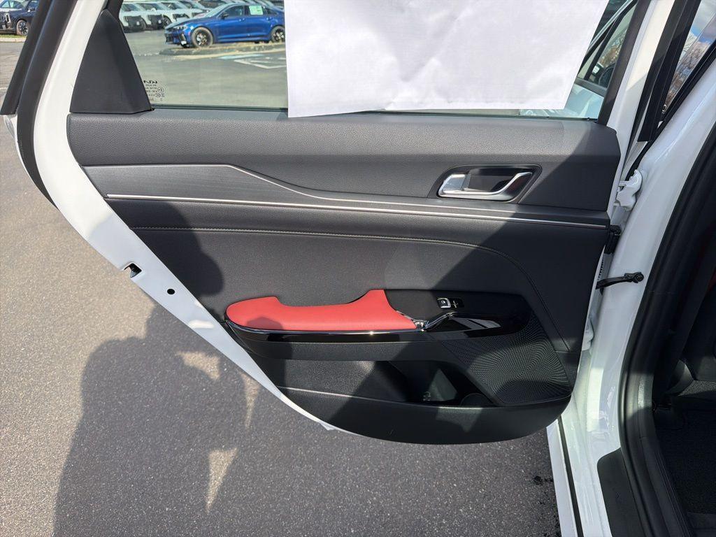 new 2026 Kia K5 car, priced at $30,121