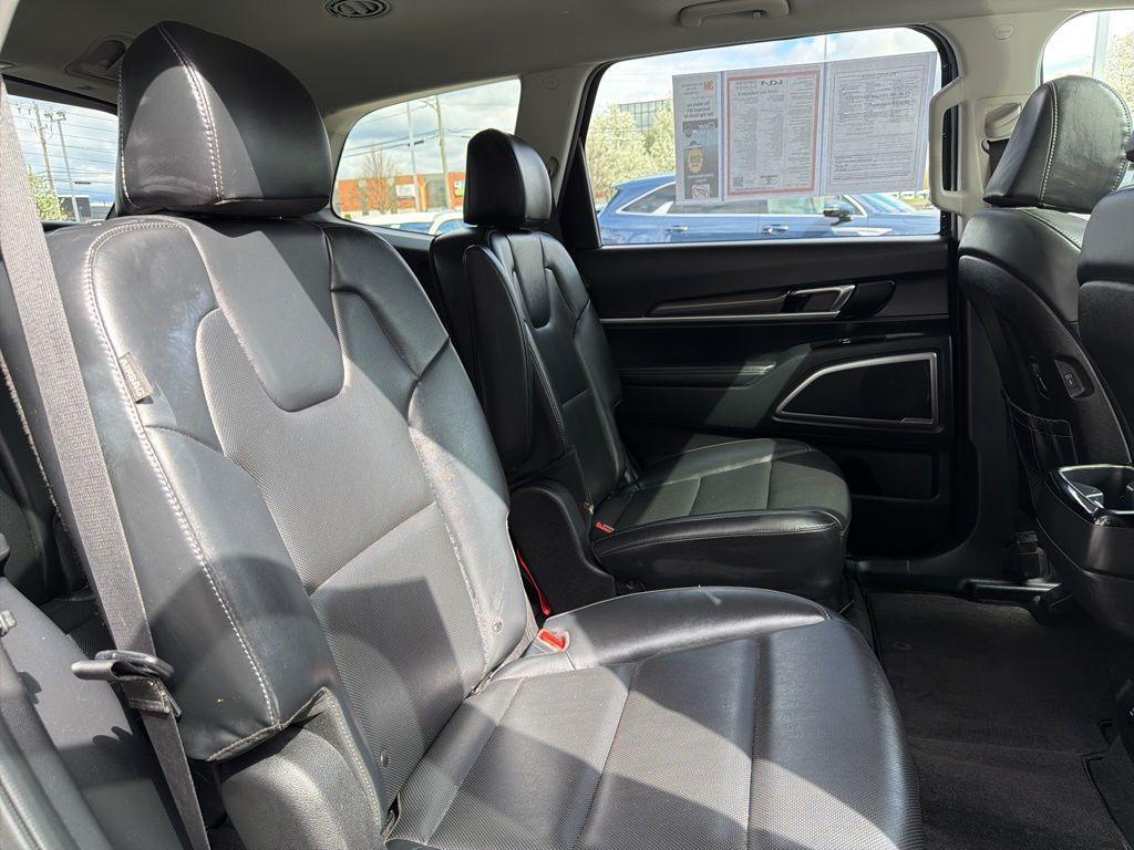 used 2025 Kia Telluride car, priced at $35,593