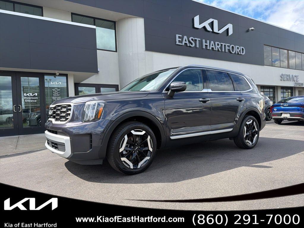 used 2025 Kia Telluride car, priced at $35,593