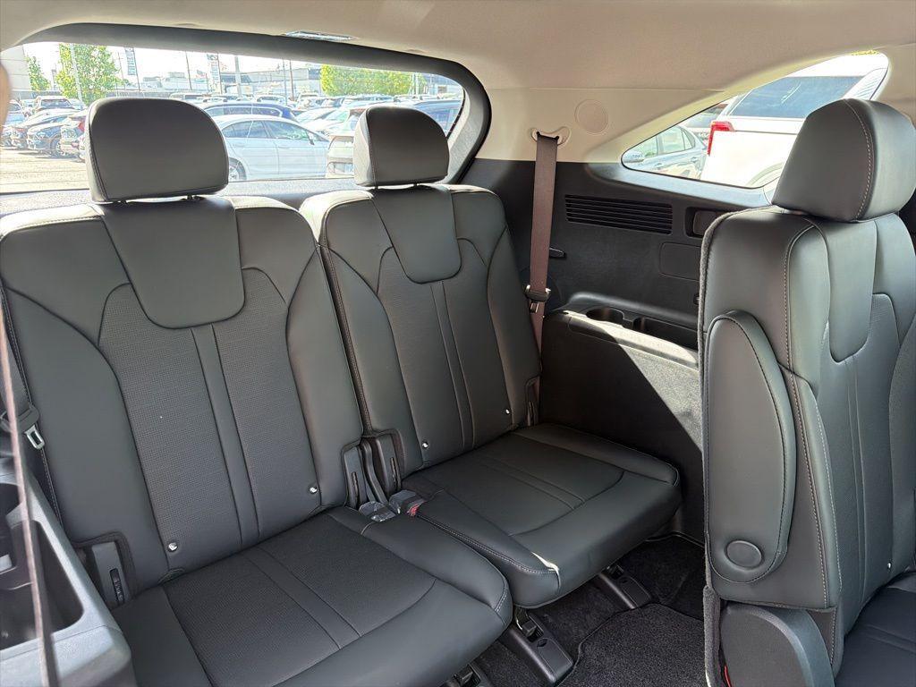 new 2026 Kia Sorento Hybrid car, priced at $41,680