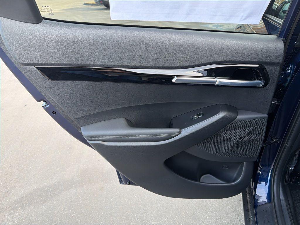 new 2026 Kia Seltos car, priced at $28,682