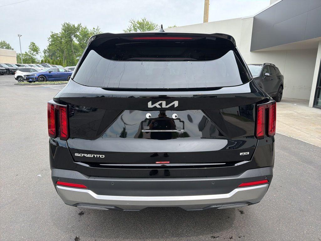 new 2026 Kia Sorento car, priced at $38,968