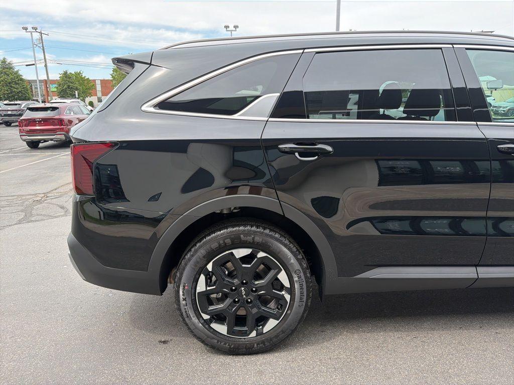 new 2026 Kia Sorento car, priced at $38,968