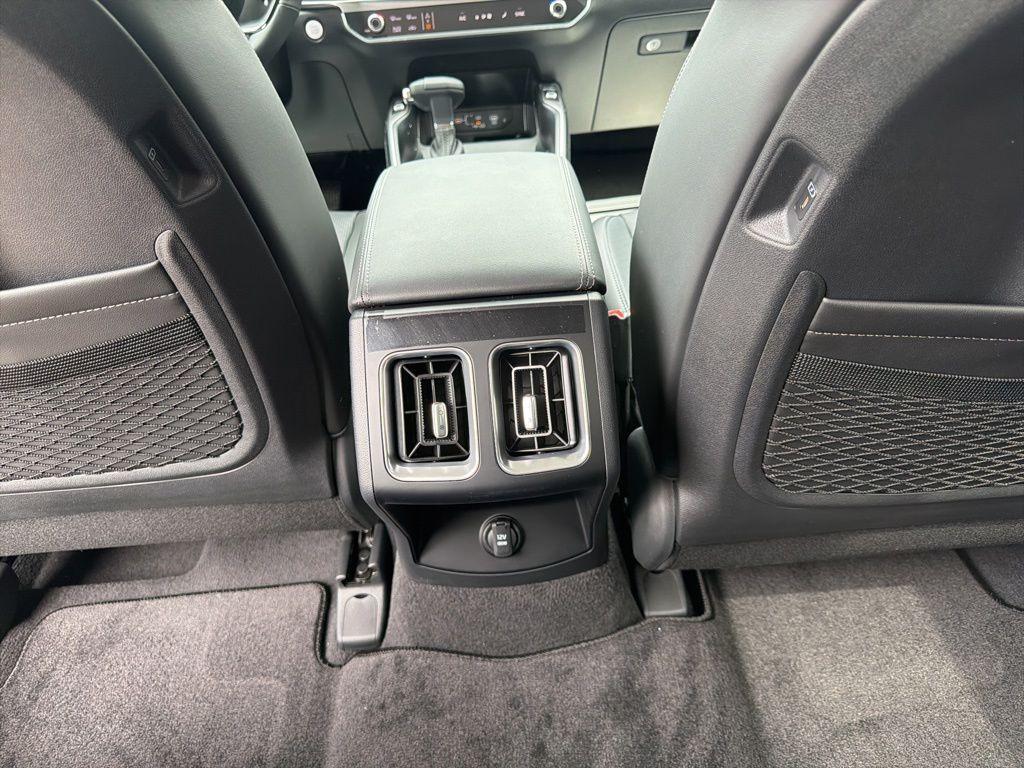 new 2026 Kia Sorento car, priced at $38,968
