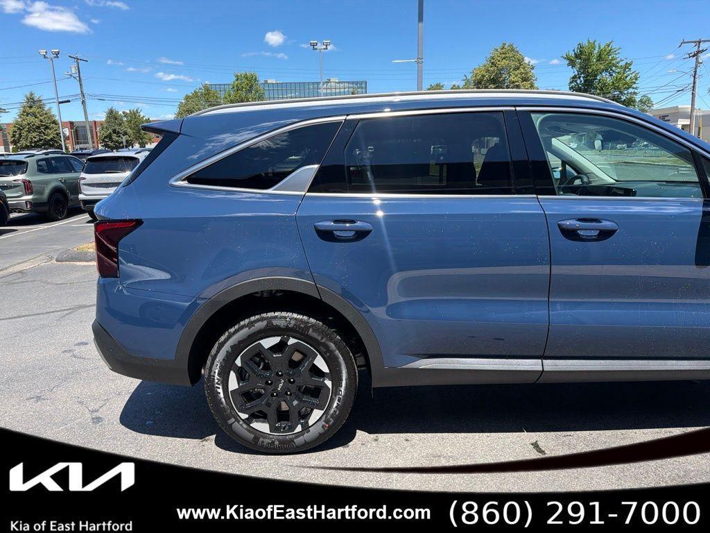 new 2026 Kia Sorento car, priced at $38,851