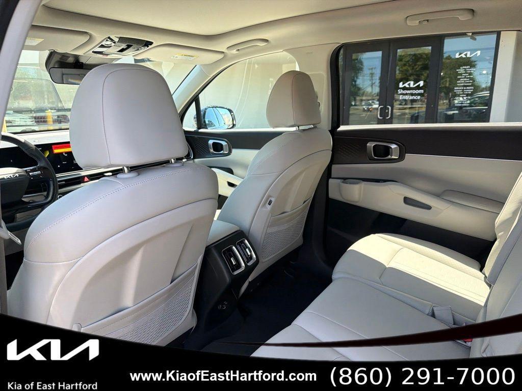 new 2026 Kia Sorento car, priced at $38,851