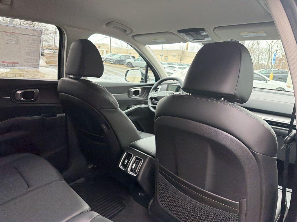 new 2026 Kia Sorento car, priced at $37,915