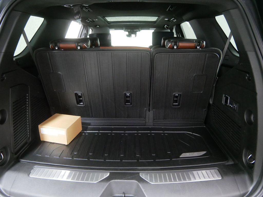 used 2024 GMC Yukon car, priced at $85,000