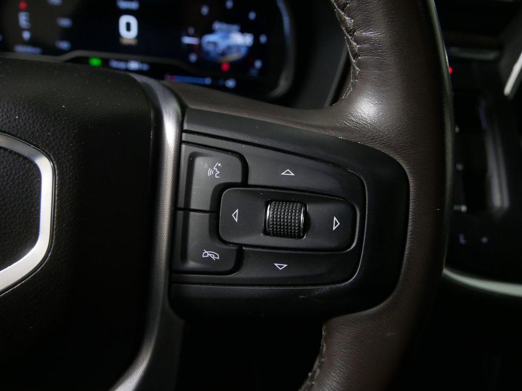 used 2023 GMC Yukon XL car, priced at $56,000