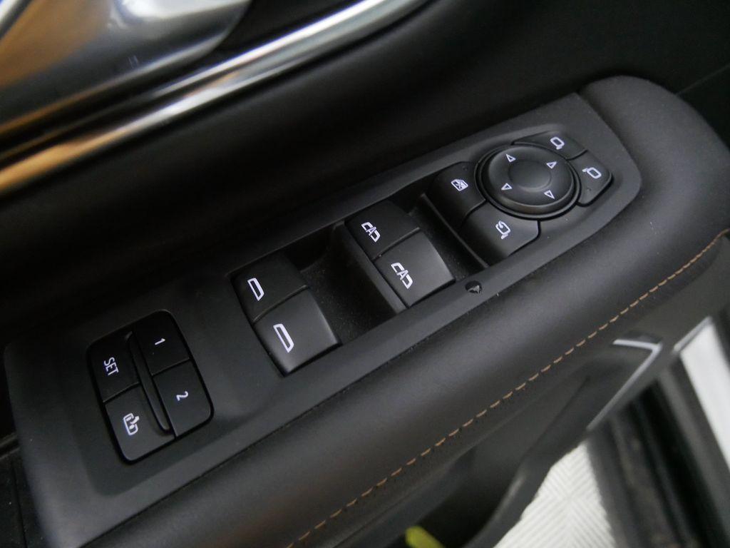 used 2024 GMC Yukon car, priced at $66,001