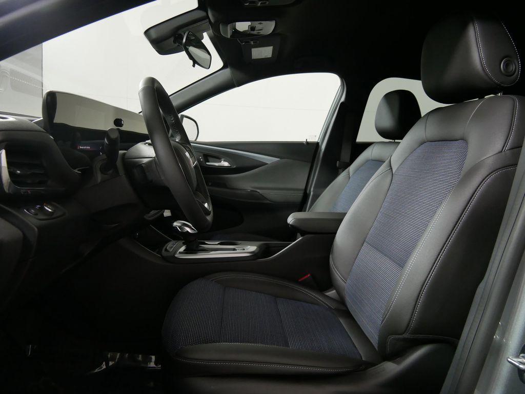 new 2026 Buick Envista car, priced at $28,175