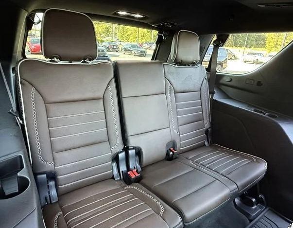 used 2025 GMC Yukon car, priced at $115,000