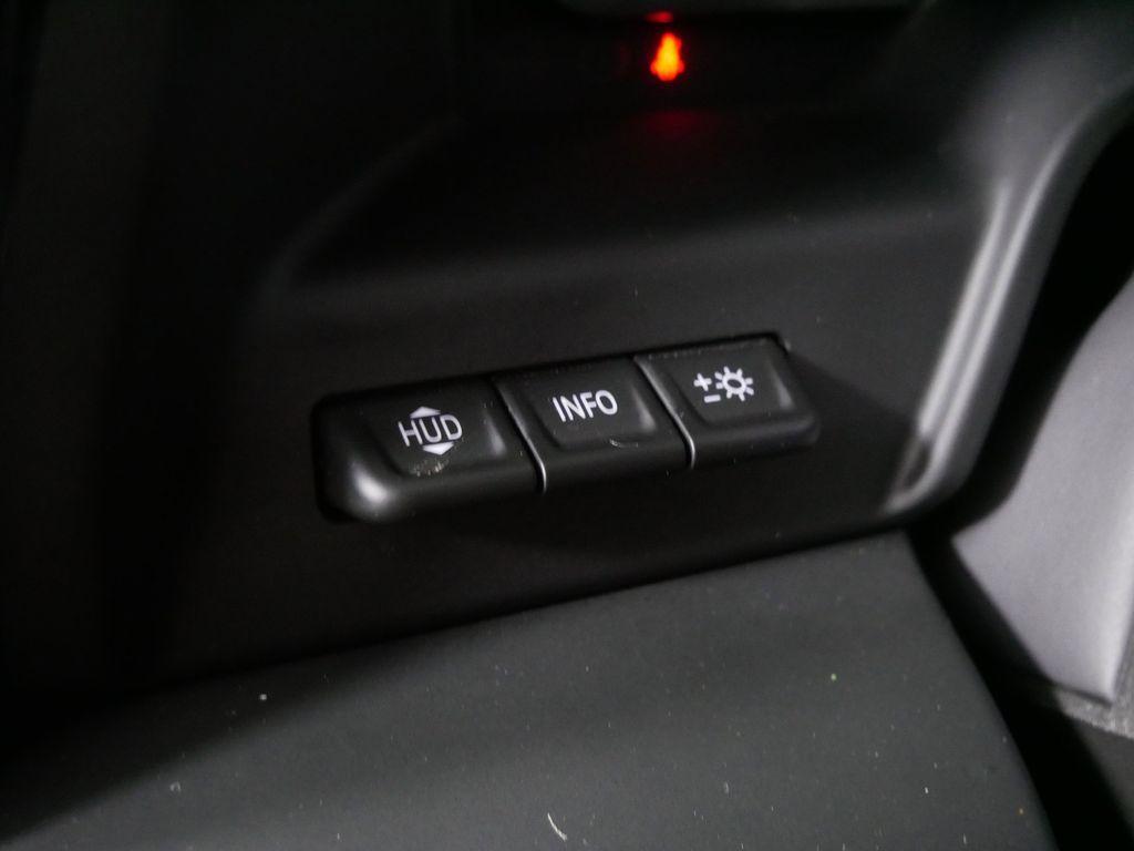 used 2024 GMC Sierra 1500 car, priced at $60,000