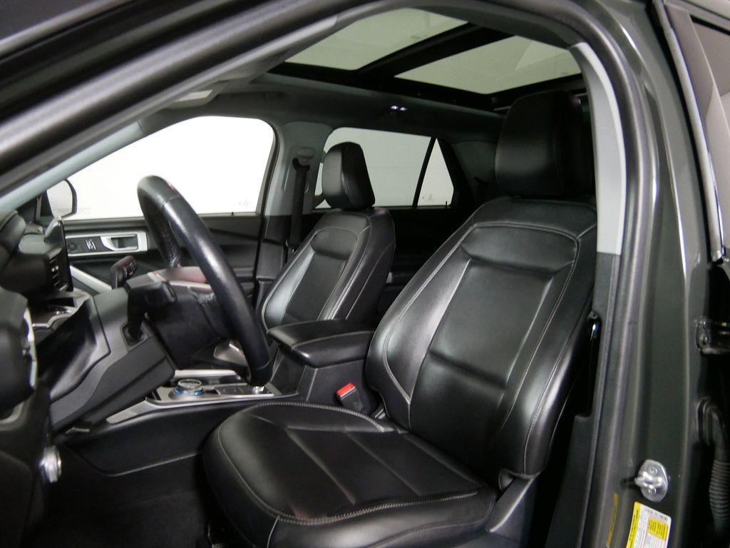 used 2022 Ford Explorer car, priced at $27,641