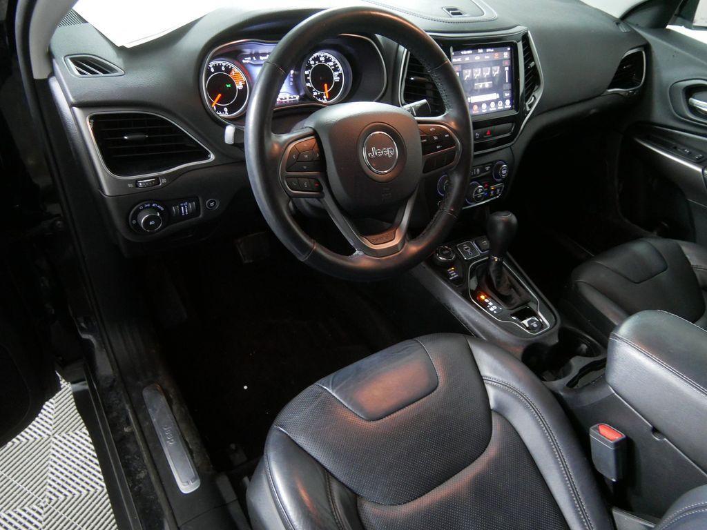 used 2019 Jeep Cherokee car, priced at $15,753