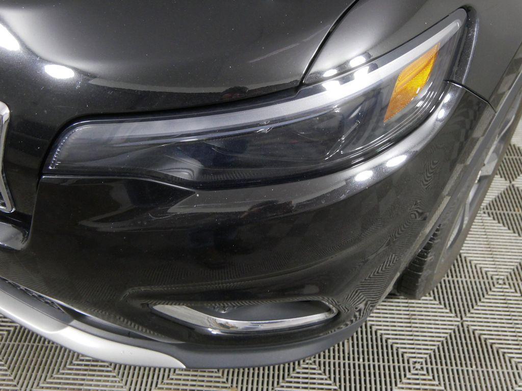 used 2019 Jeep Cherokee car, priced at $15,753