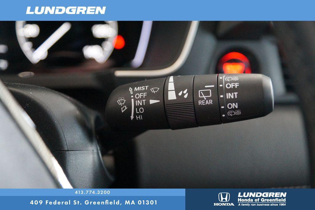 used 2025 Honda Pilot car, priced at $44,896