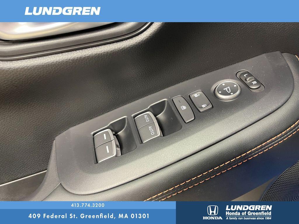 new 2026 Honda HR-V car, priced at $31,250