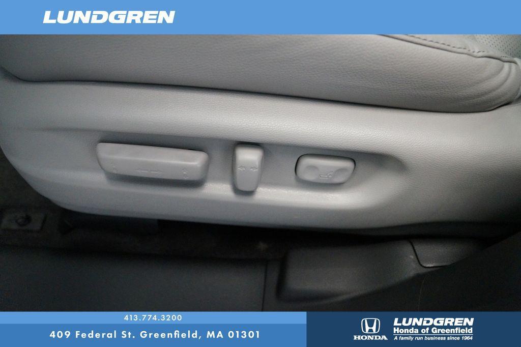 used 2025 Honda Ridgeline car, priced at $38,737
