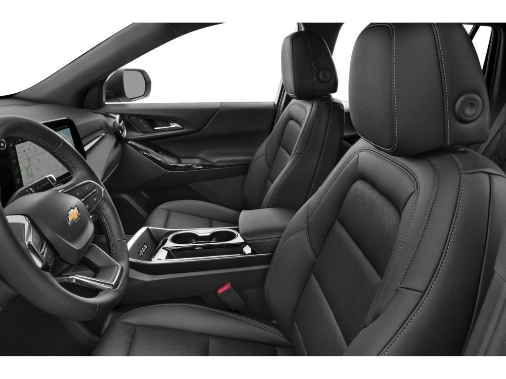 used 2025 Chevrolet Equinox car, priced at $28,387