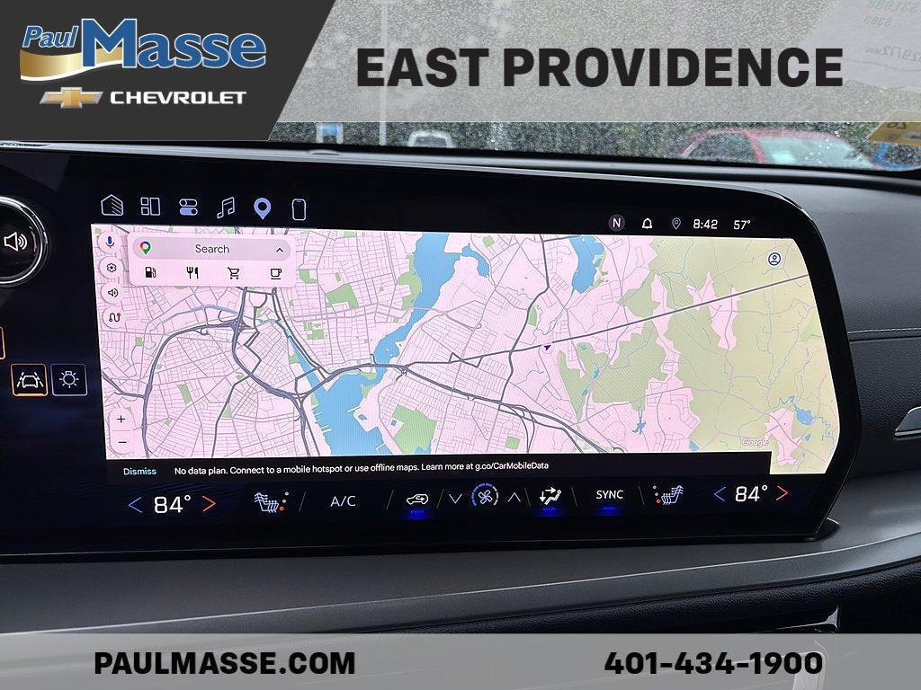 used 2024 Chevrolet Traverse car, priced at $31,387