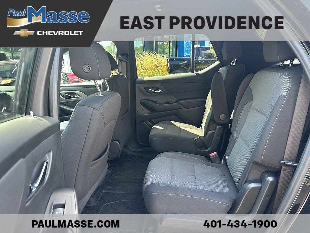 used 2023 Chevrolet Traverse car, priced at $28,387