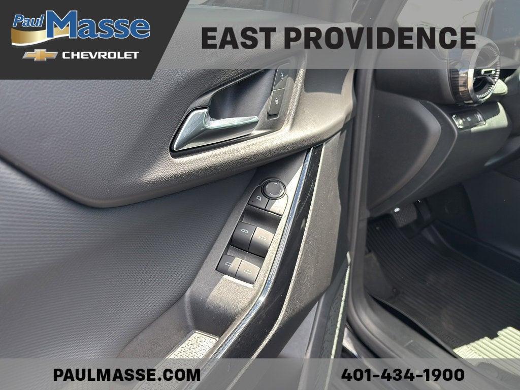 used 2025 Chevrolet Equinox car, priced at $27,387