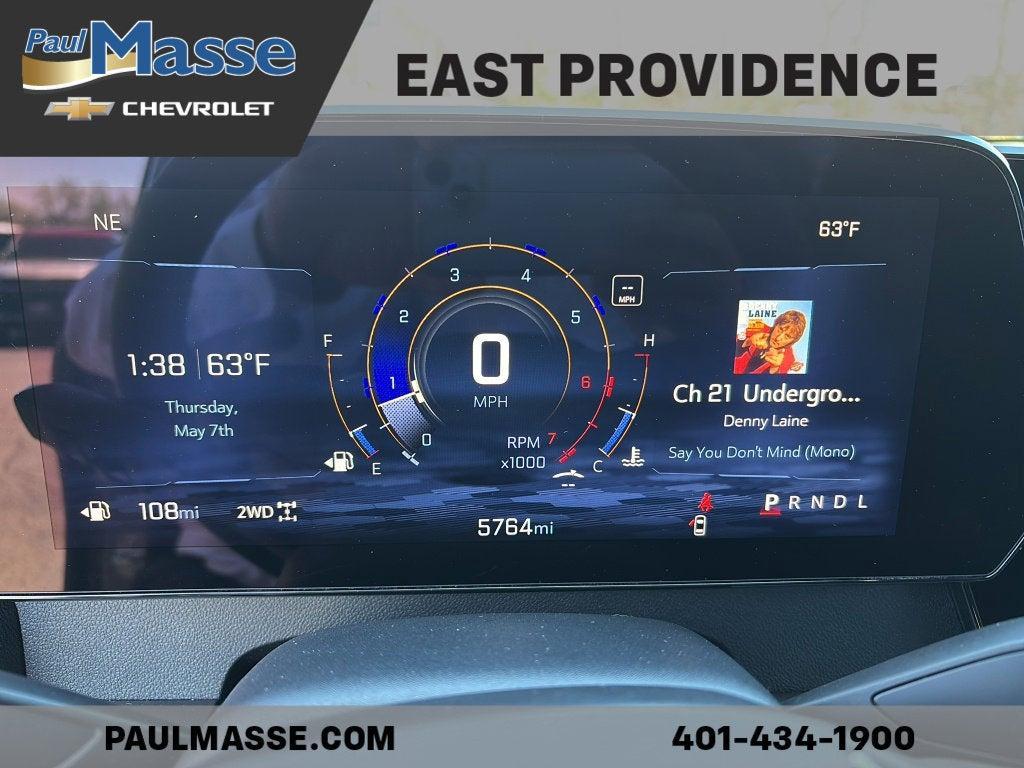 used 2025 Chevrolet Traverse car, priced at $39,387