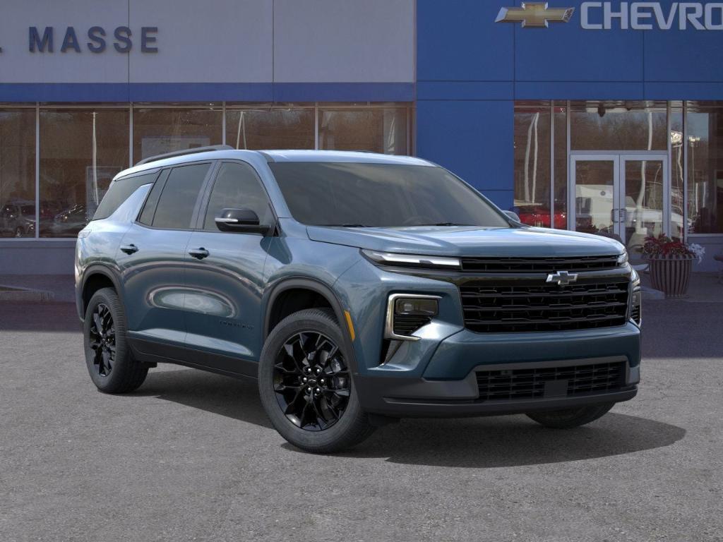 new 2026 Chevrolet Traverse car, priced at $46,005