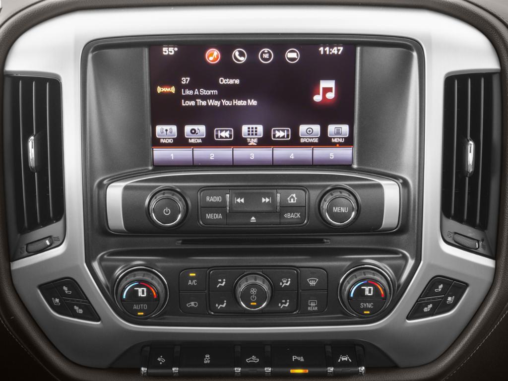 used 2018 GMC Sierra 1500 car, priced at $26,387