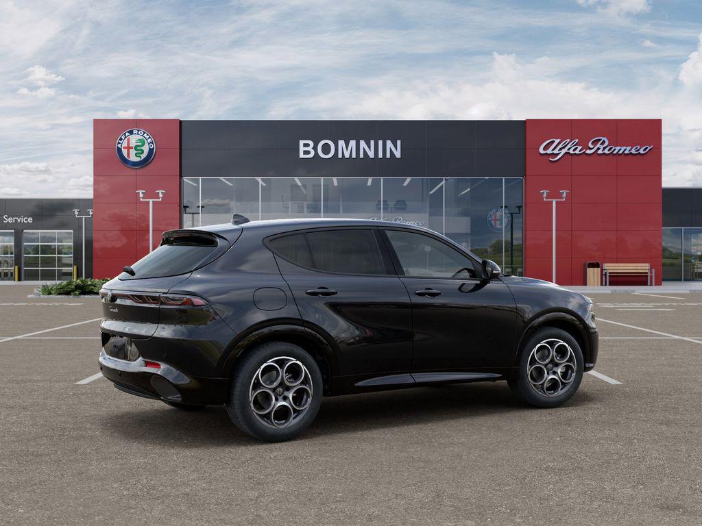 new 2025 Alfa Romeo Tonale car, priced at $43,725