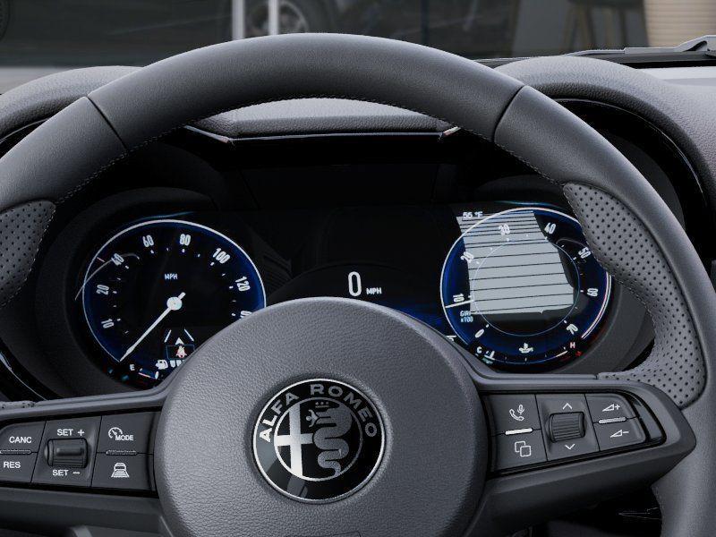 new 2025 Alfa Romeo Tonale car, priced at $43,725