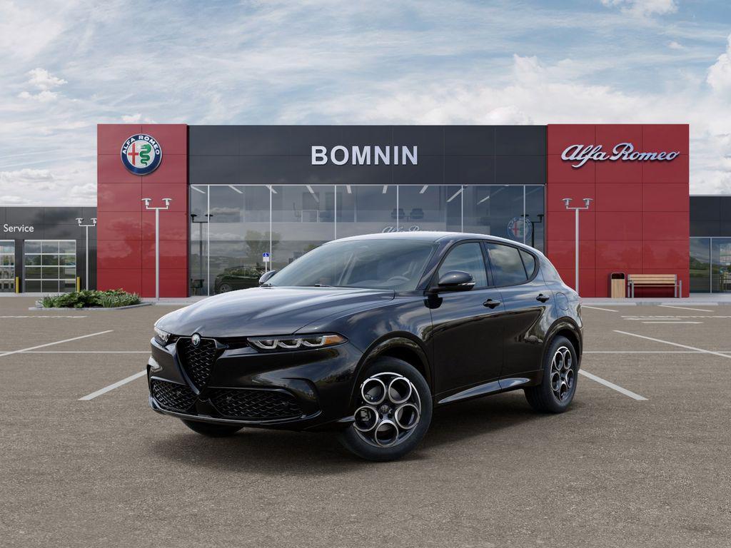 new 2025 Alfa Romeo Tonale car, priced at $39,990