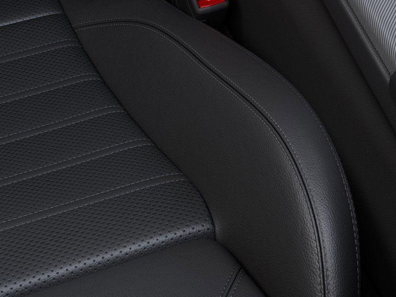 new 2025 Alfa Romeo Giulia car, priced at $50,365