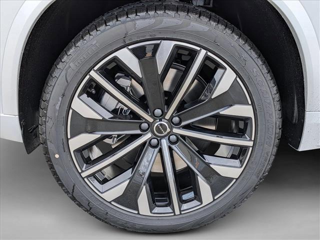 new 2026 Volvo XC90 Plug-In Hybrid car, priced at $95,255
