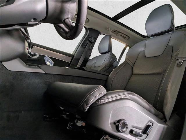 new 2026 Volvo XC90 Plug-In Hybrid car, priced at $82,820