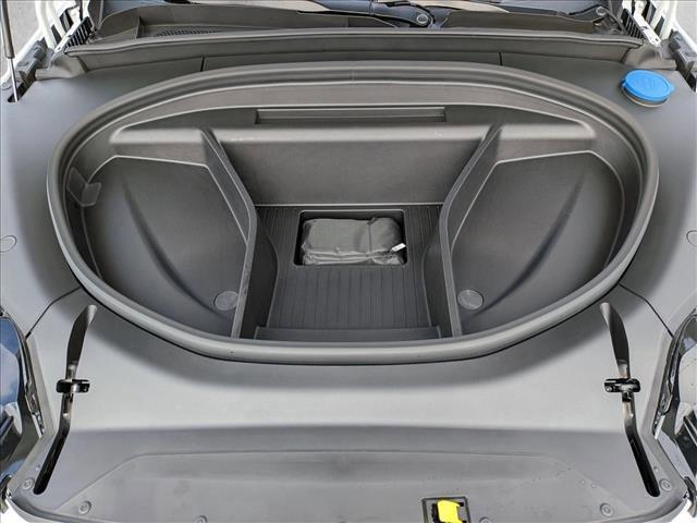 new 2025 Volvo EX90 car, priced at $79,697