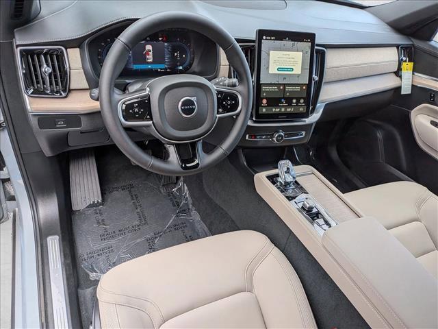 new 2025 Volvo XC90 car, priced at $61,797
