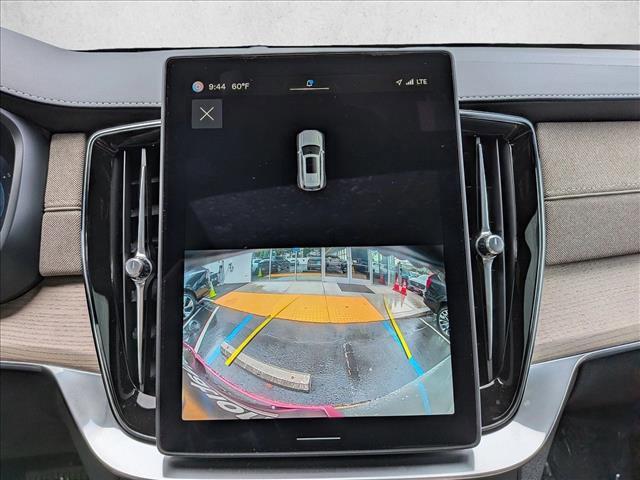 new 2025 Volvo XC90 car, priced at $61,797