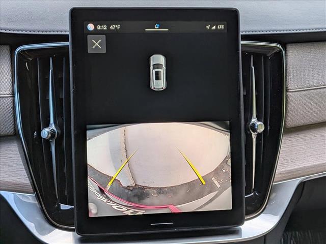 new 2025 Volvo XC90 car, priced at $67,082