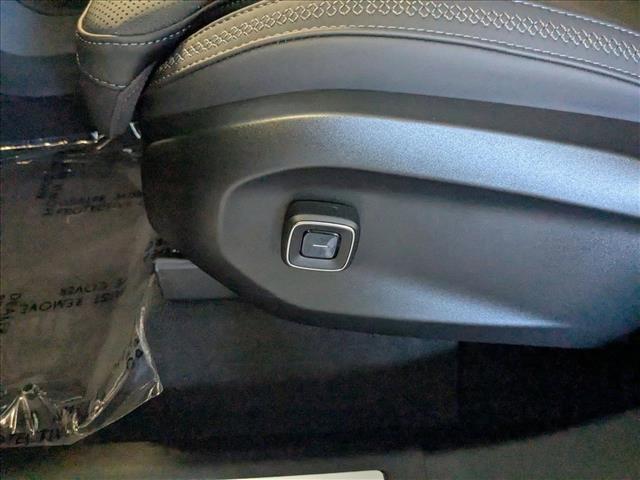 new 2025 Volvo EX90 car, priced at $73,897