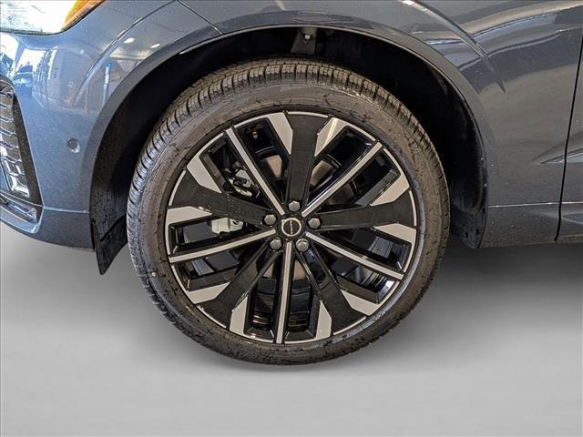 new 2026 Volvo XC60 car, priced at $61,055