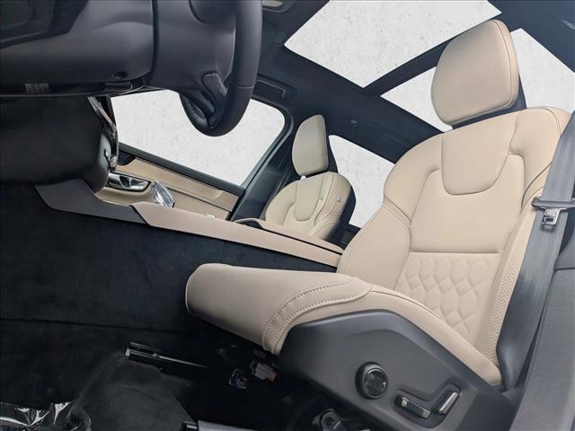 new 2026 Volvo XC90 Plug-In Hybrid car, priced at $81,080