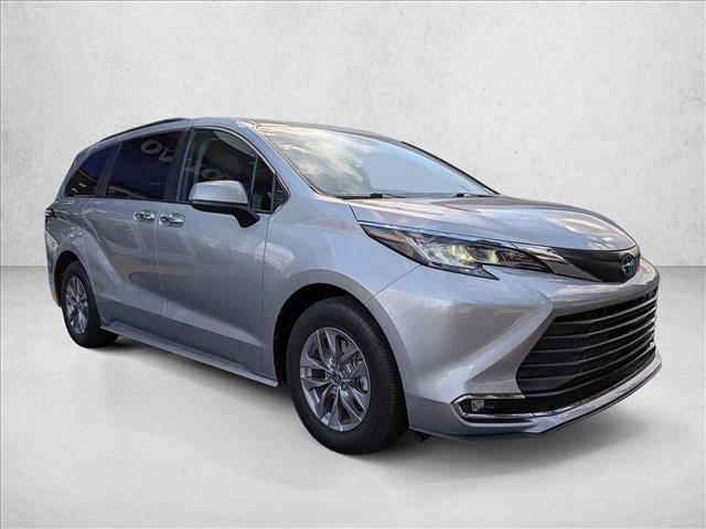 used 2022 Toyota Sienna car, priced at $41,990